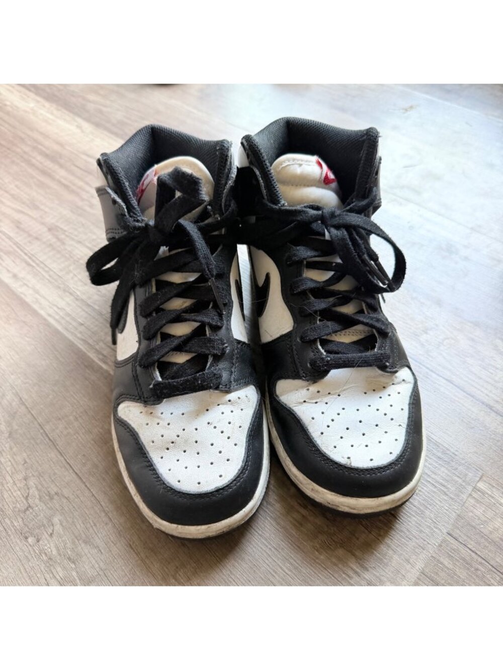 Nike Dunk High Black & White Sneakers Mens Size 9 Pre-Owned